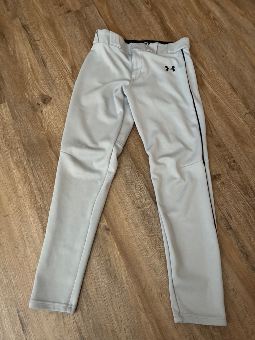 Under Armour Boys White Baseball-Style Athletic Pants with Black Trim